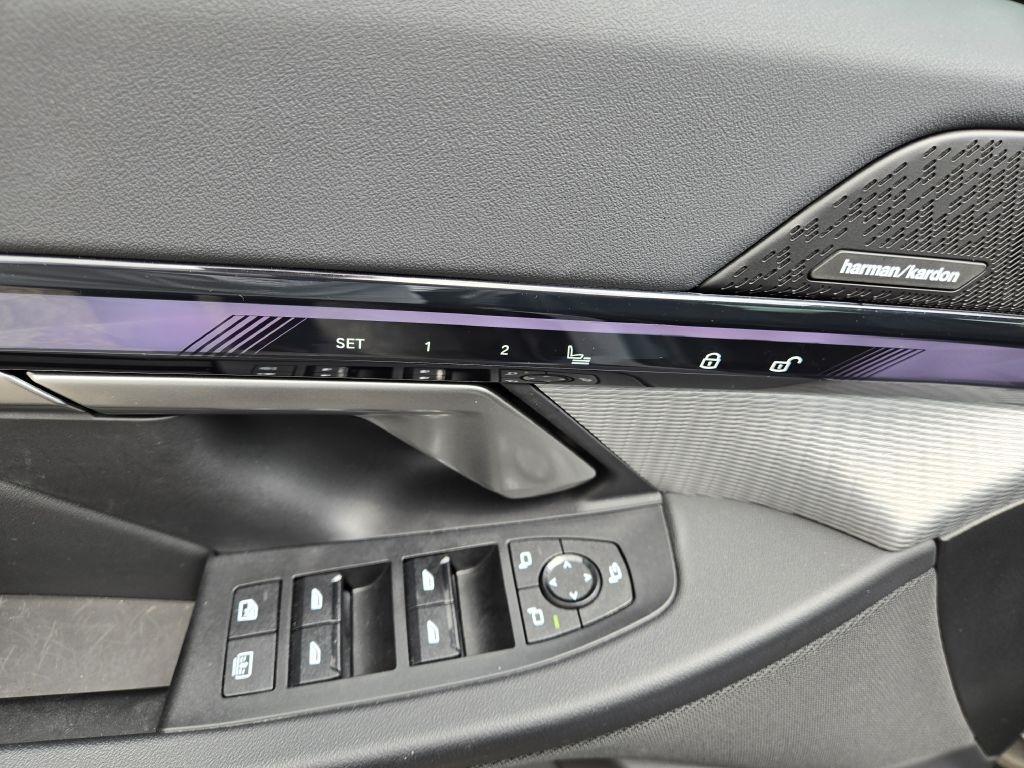 BMW 5-Series 540i xDrive 2024
