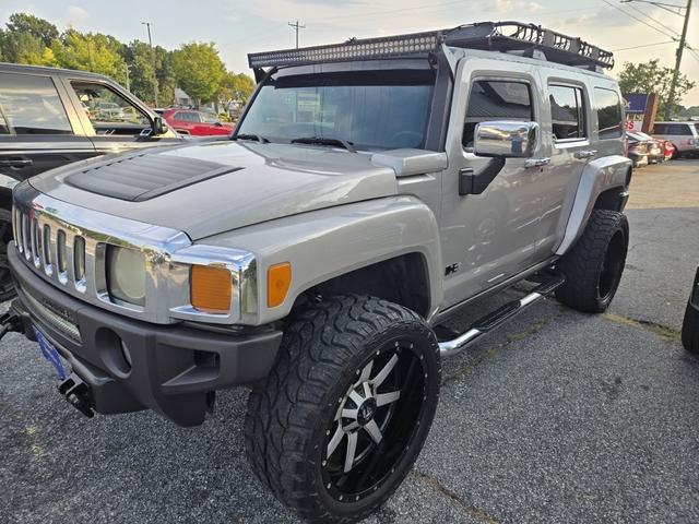 Not Specified 2006 Hummer H3 SUV / Crossover Four-Wheel Drive 5-Speed Manual