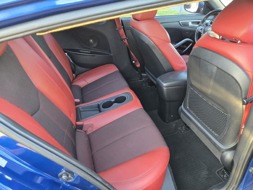 Hyundai Veloster Turbo 6MT 2016