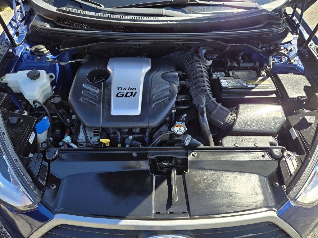 Hyundai Veloster Turbo 6MT 2016