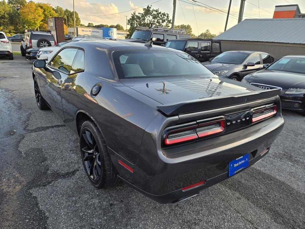 Dodge Challenger SXT 2017