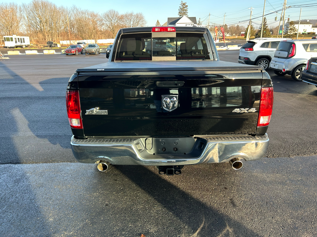 RAM 1500 4WD Crew Cab 149" Big Horn 2012