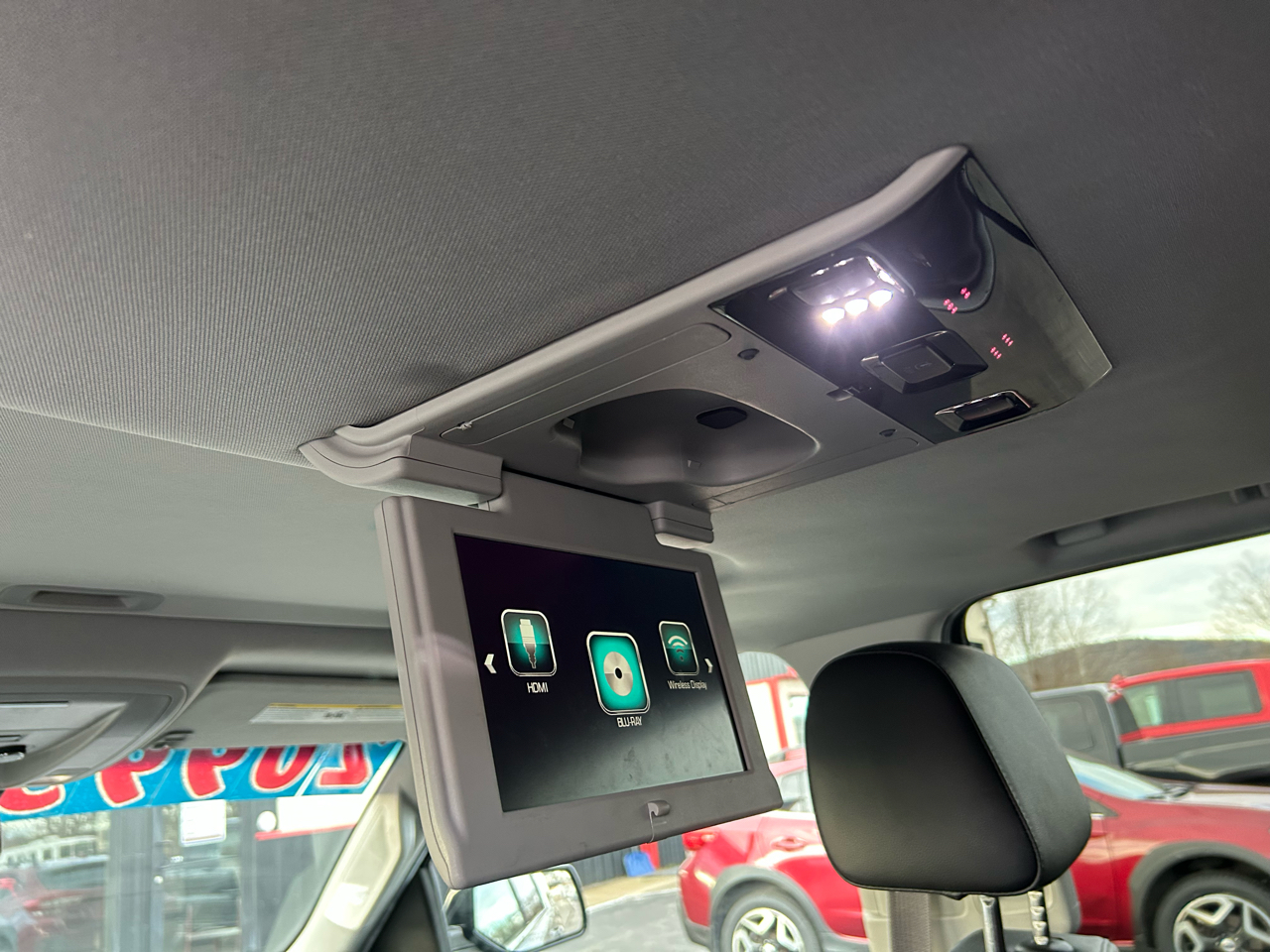 Chevrolet Suburban LT 4WD 2017