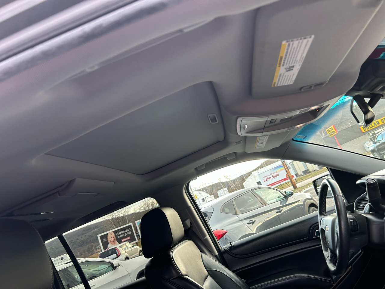 Chevrolet Suburban LT 4WD 2017