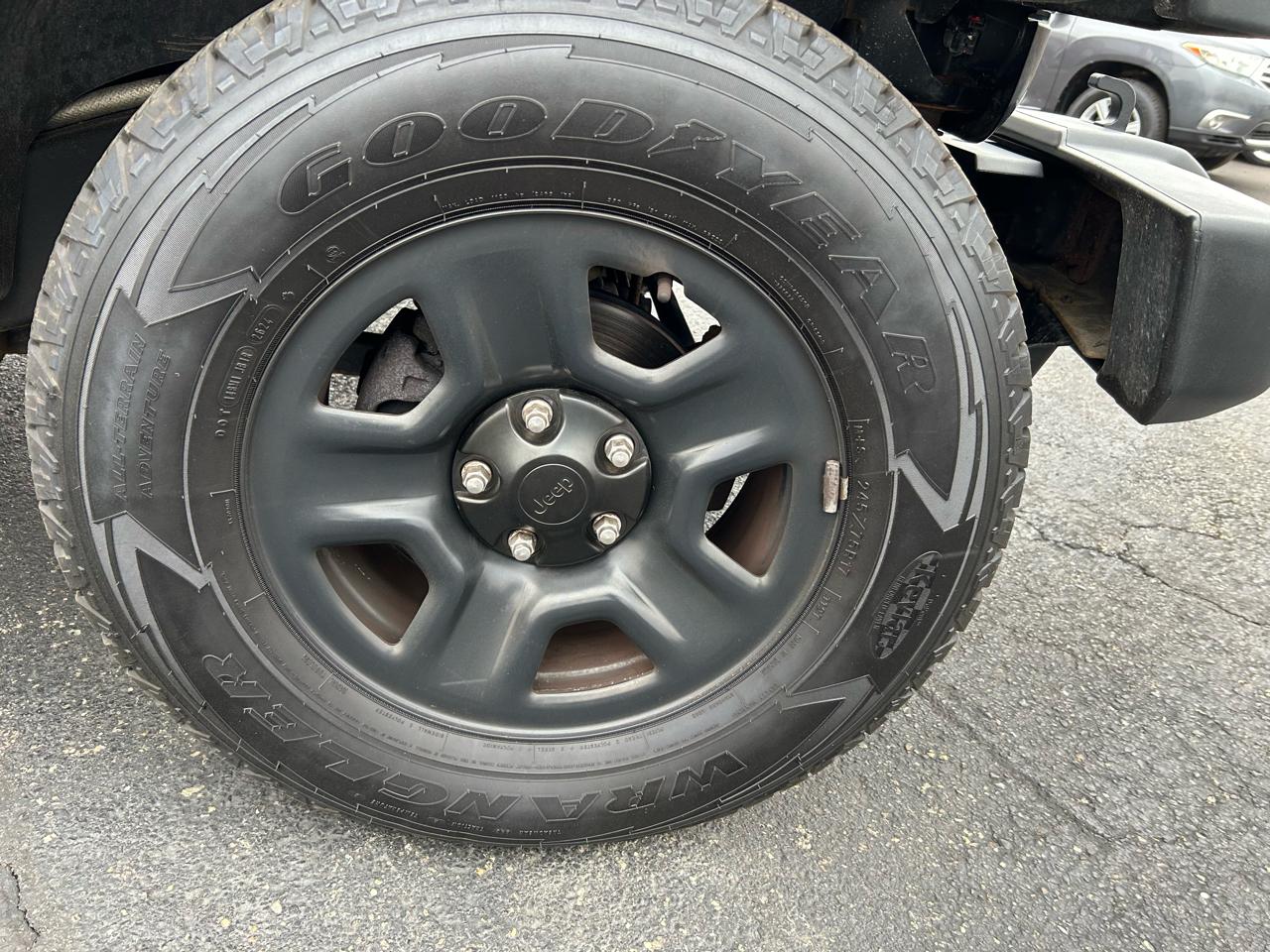 Jeep Wrangler Unlimited Sport 4WD 2017