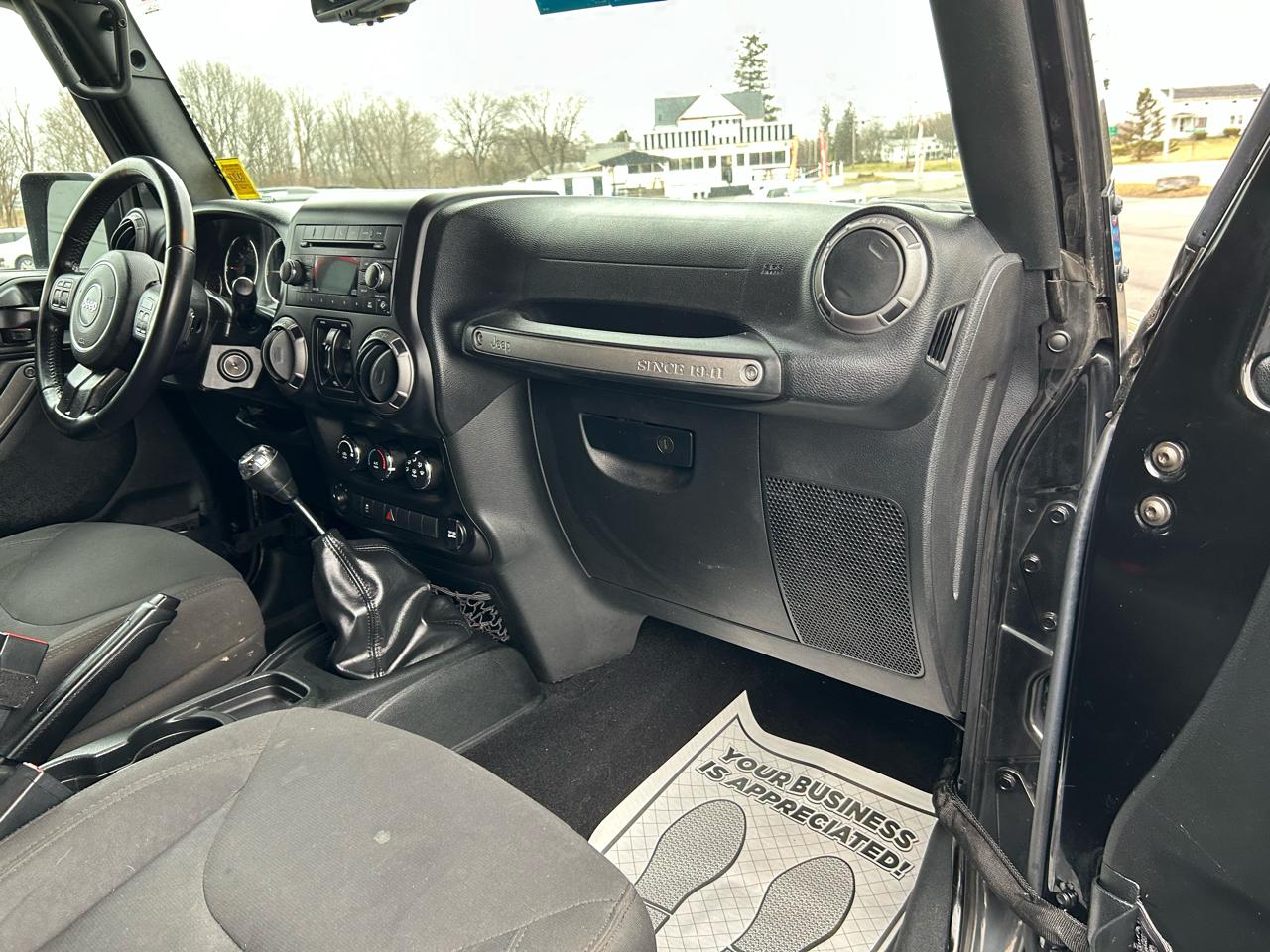 Jeep Wrangler Unlimited Sport 4WD 2017