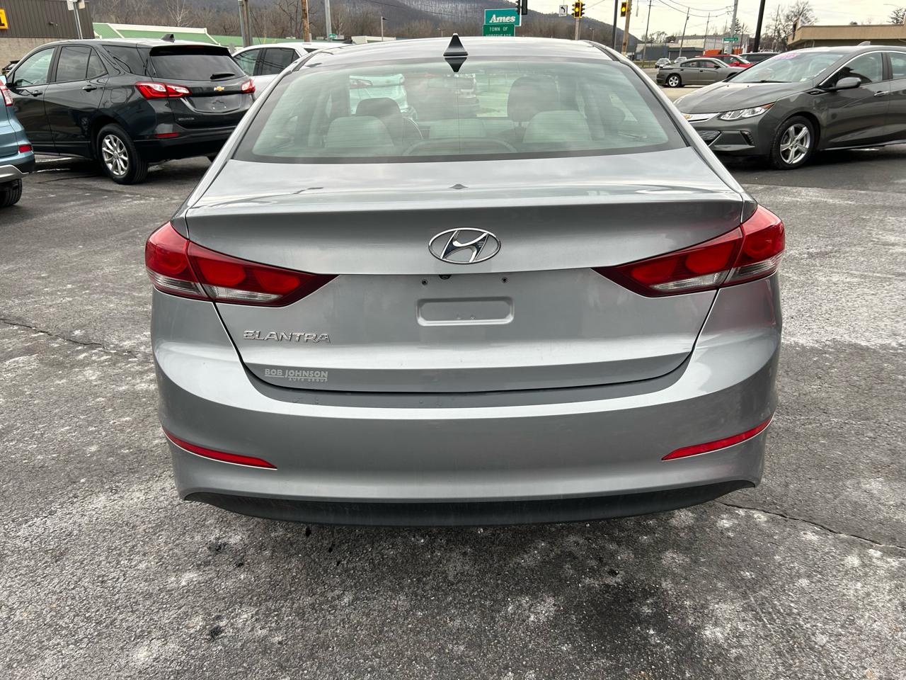Hyundai Elantra 4dr Sdn Auto SE 2017