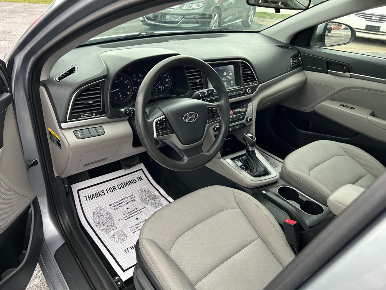 Hyundai Elantra 4dr Sdn Auto SE 2017