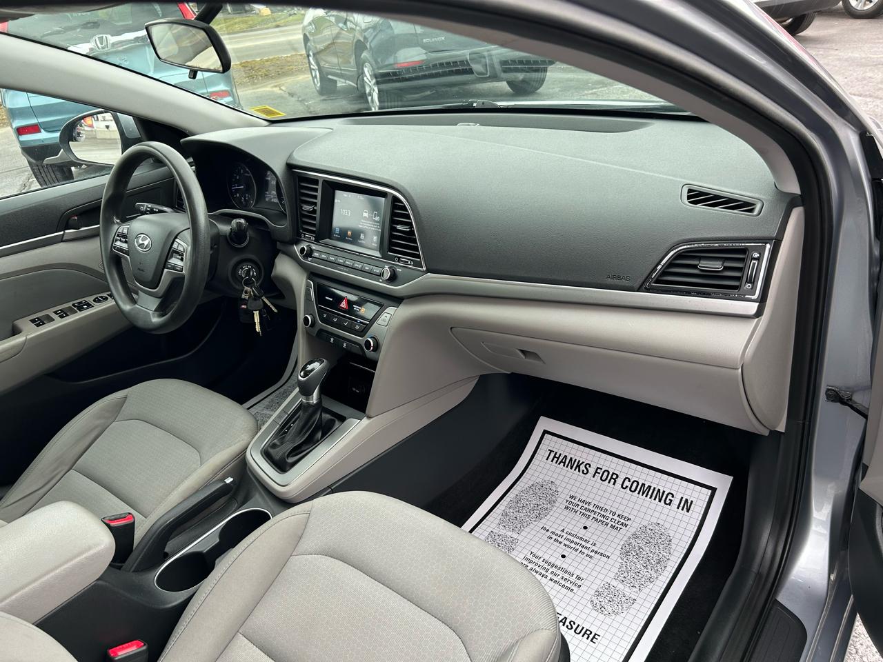 Hyundai Elantra 4dr Sdn Auto SE 2017