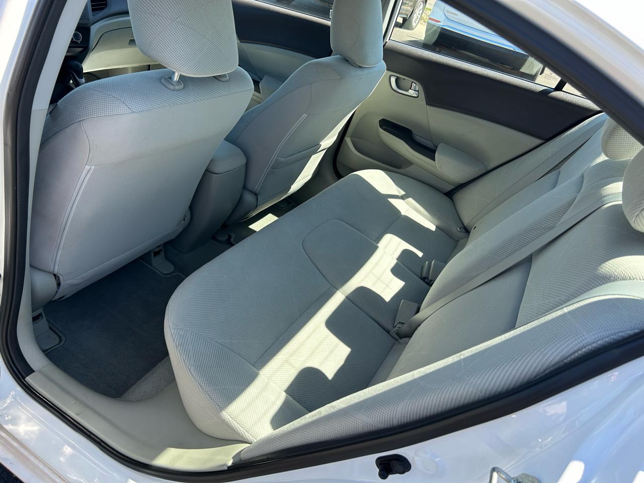 Honda Civic 4dr Sdn LX Auto 2012