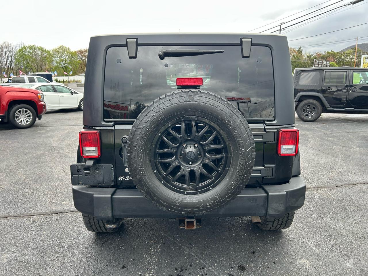 Jeep Wrangler Sahara 4WD 2013
