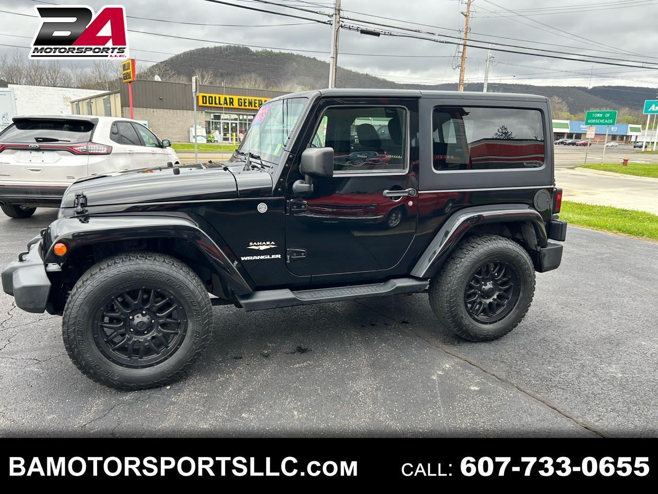 Jeep Wrangler Sahara 4WD 2013