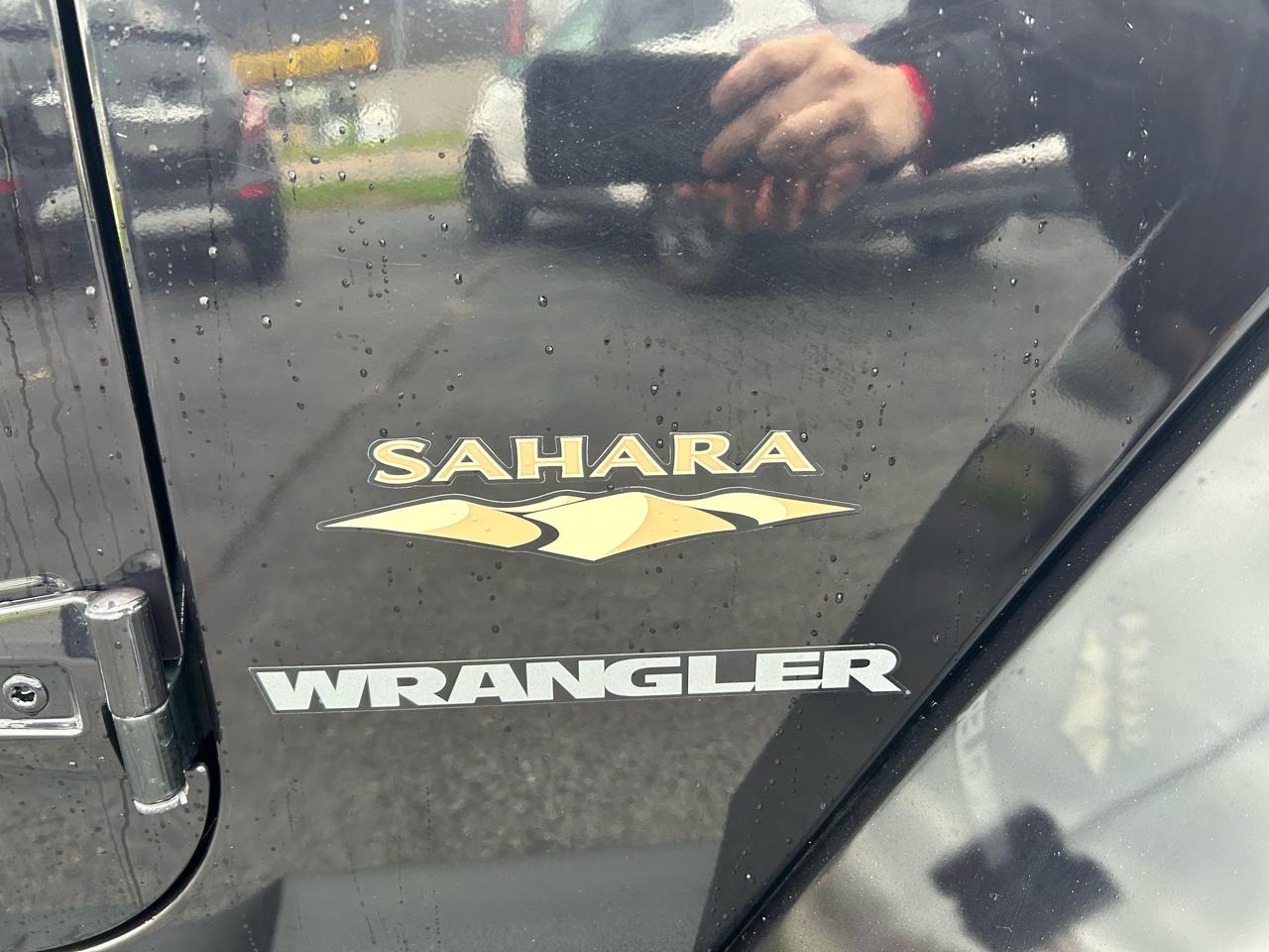 Jeep Wrangler Sahara 4WD 2013