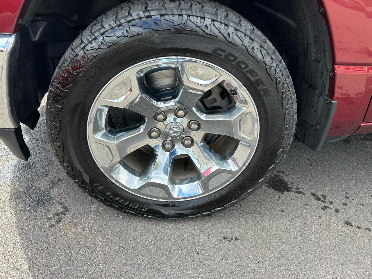 RAM 1500 4WD Crew Cab 140.5" Big Horn 2021