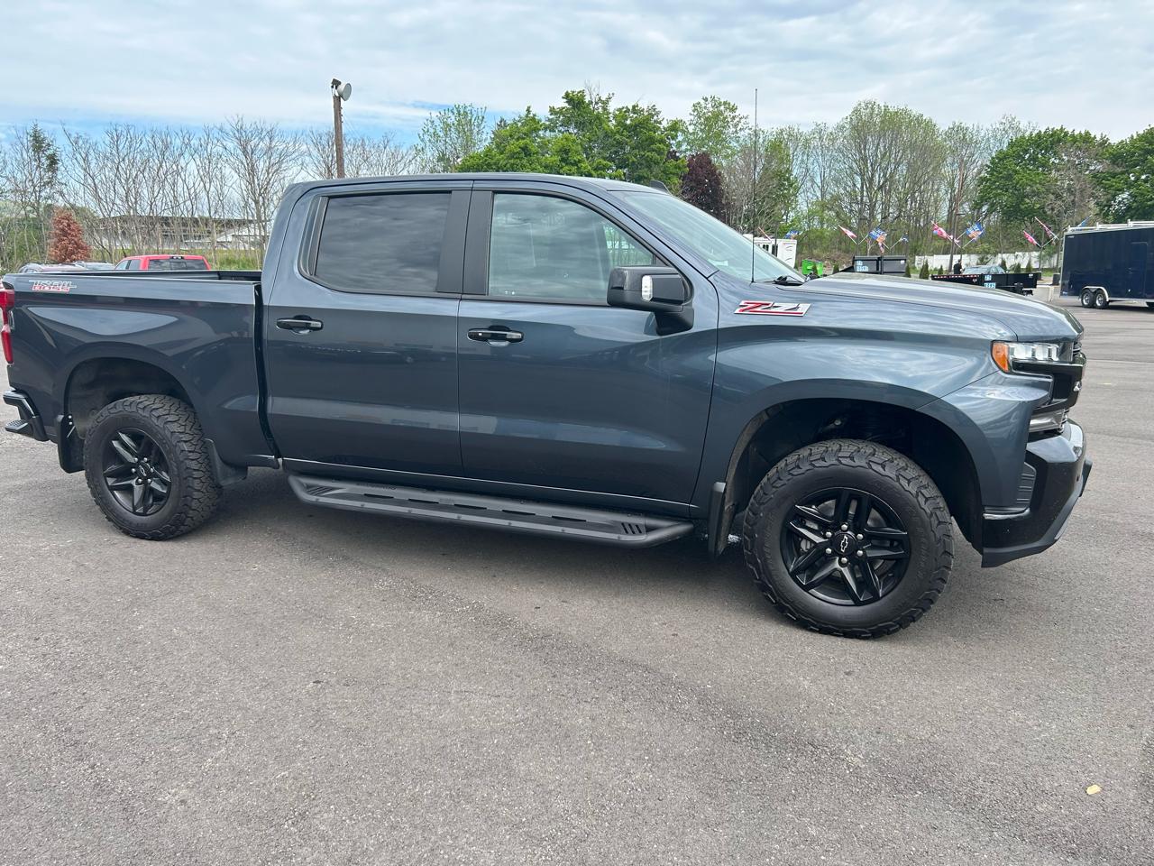 Chevrolet Silverado 1500 4WD Crew Cab 157" Custom Trail Boss 2020