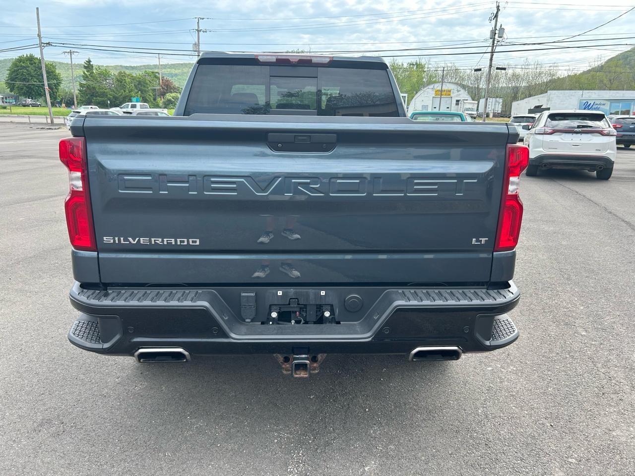 Chevrolet Silverado 1500 4WD Crew Cab 157" Custom Trail Boss 2020