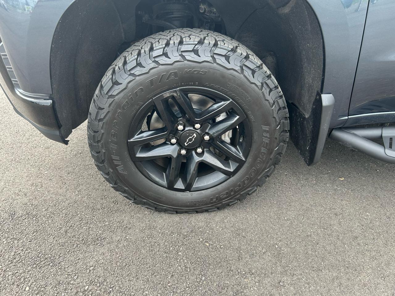 Chevrolet Silverado 1500 4WD Crew Cab 157" Custom Trail Boss 2020