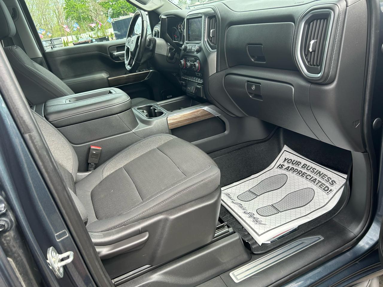 Chevrolet Silverado 1500 4WD Crew Cab 157" Custom Trail Boss 2020