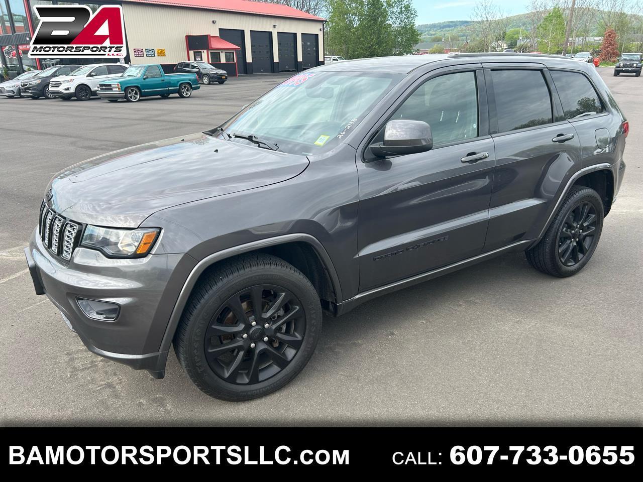 Jeep Grand Cherokee Laredo 4WD 2018