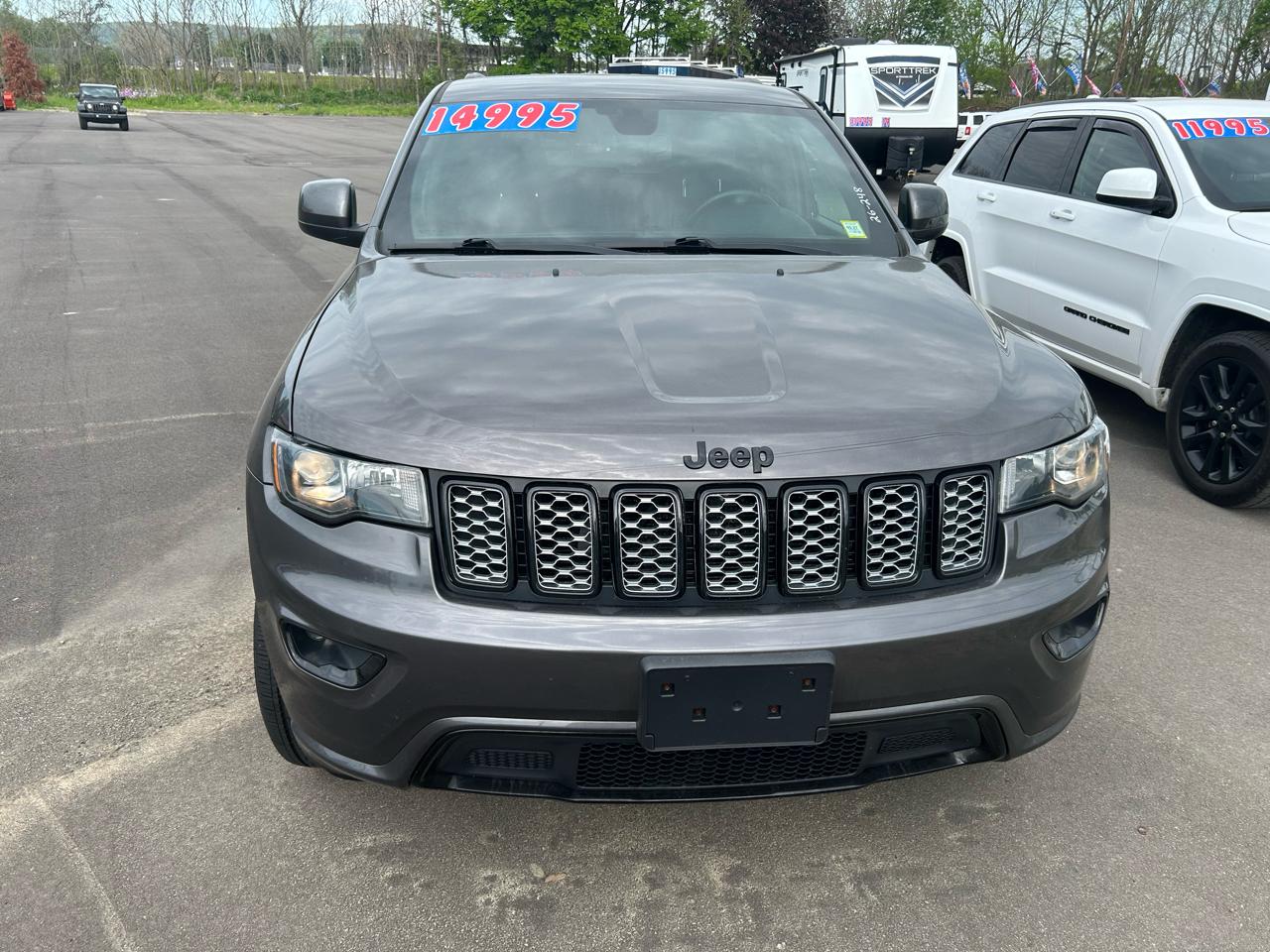 Jeep Grand Cherokee Laredo 4WD 2018