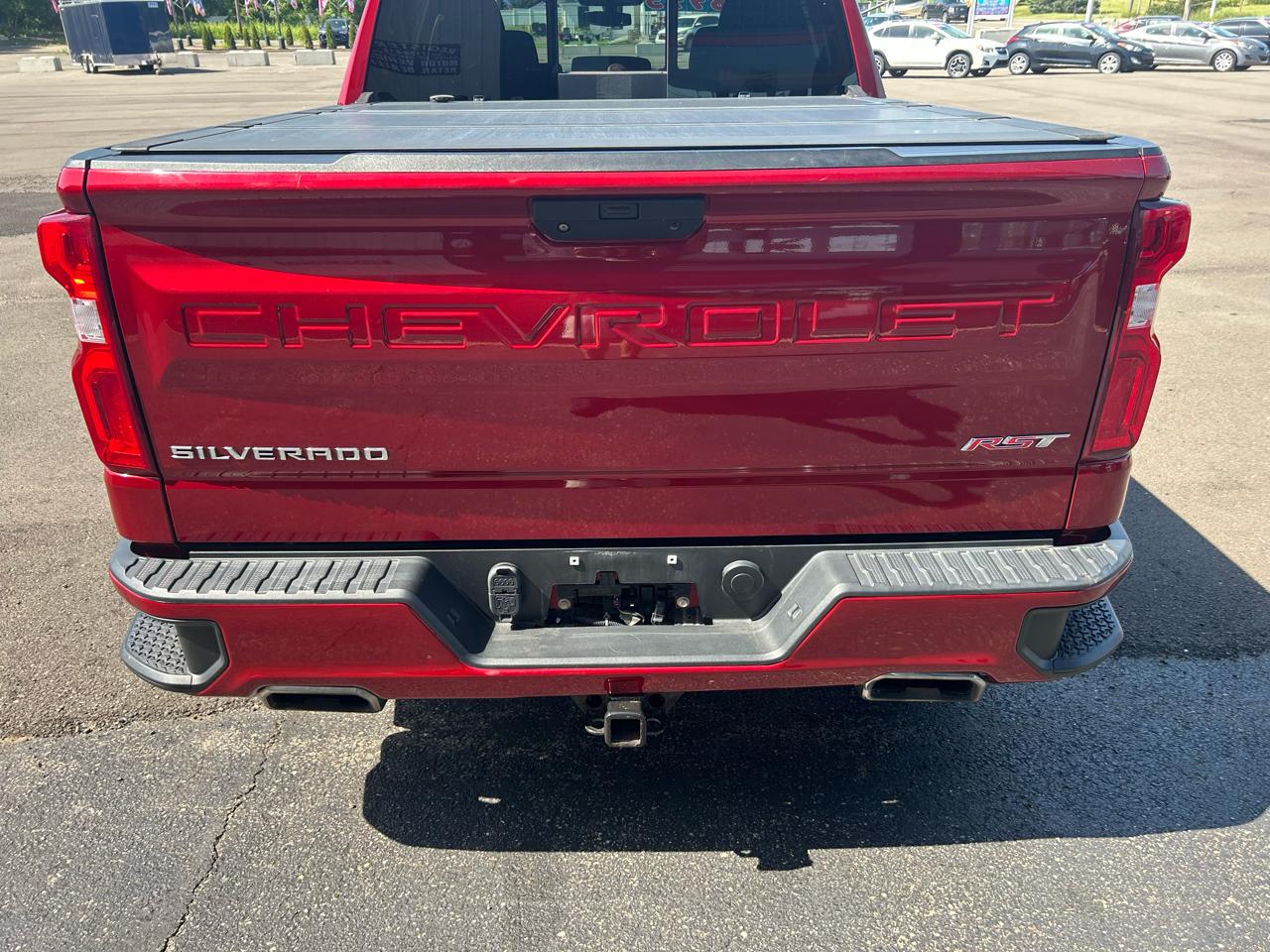 Chevrolet Silverado 1500 4WD Crew Cab 147" RST 2021