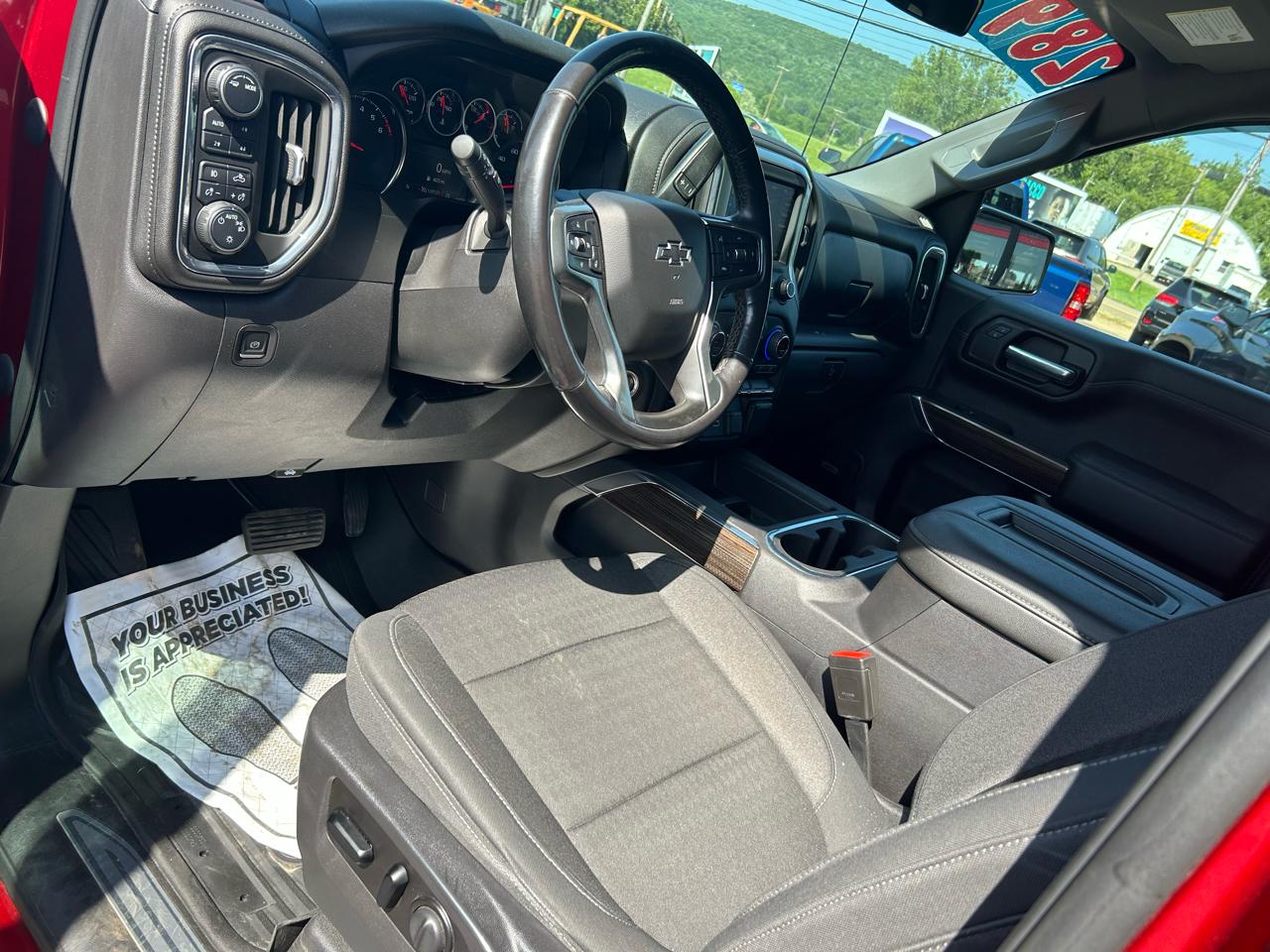 Chevrolet Silverado 1500 4WD Crew Cab 147" RST 2021