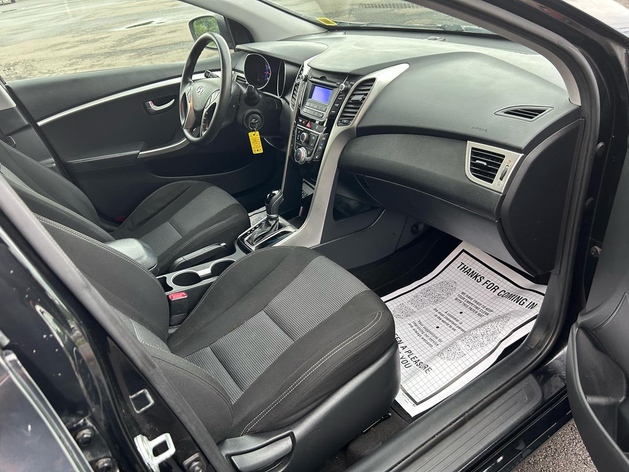 Hyundai Elantra GT A/T 2013