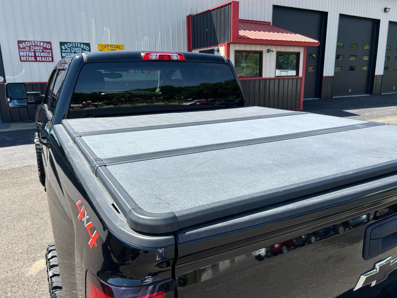 Chevrolet Silverado 1500 1LT Crew Cab 4WD 2018