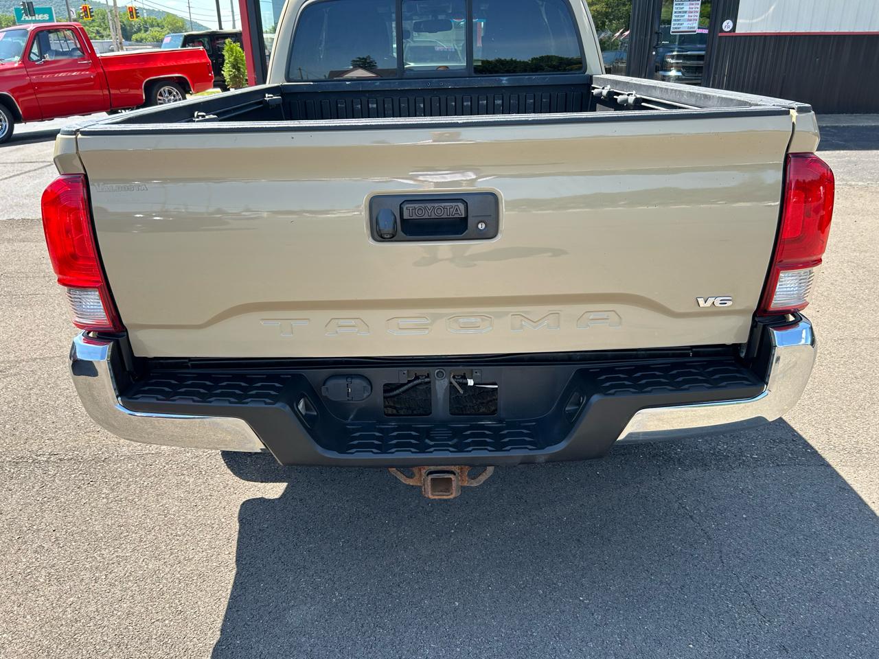 Toyota Tacoma 4WD Access Cab V6 AT TRD Off Road (Natl) 2016