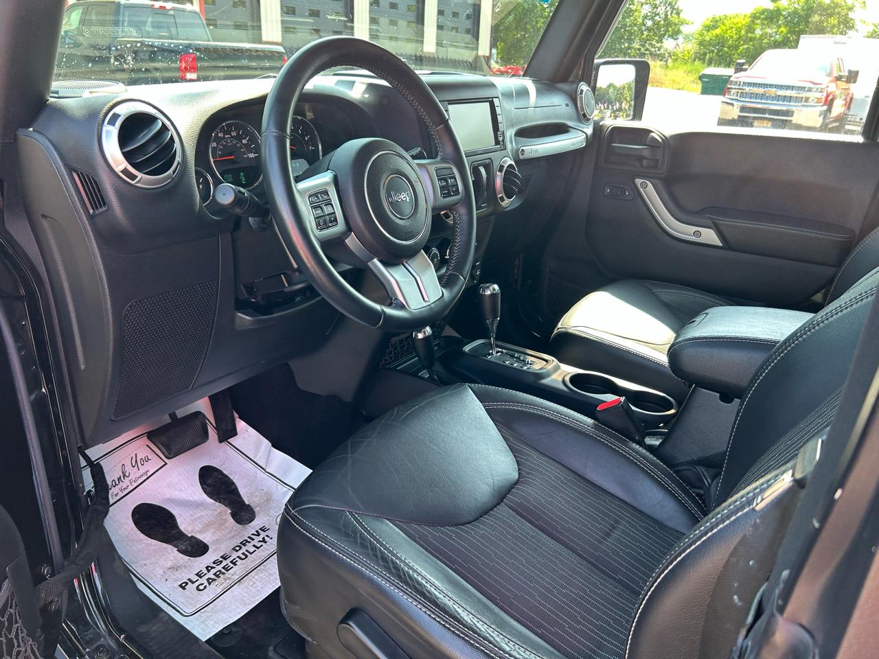 Jeep Wrangler 4WD 2dr Freedom Edition 2015