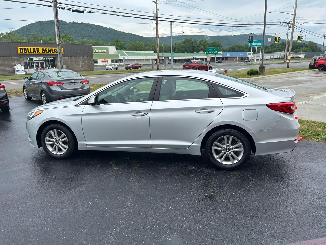 Hyundai Sonata SE 2015