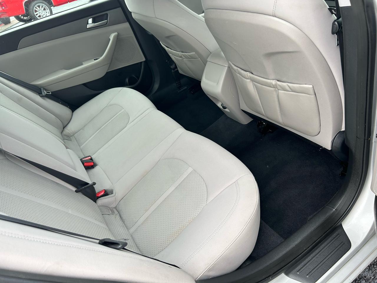 Hyundai Sonata SE 2015