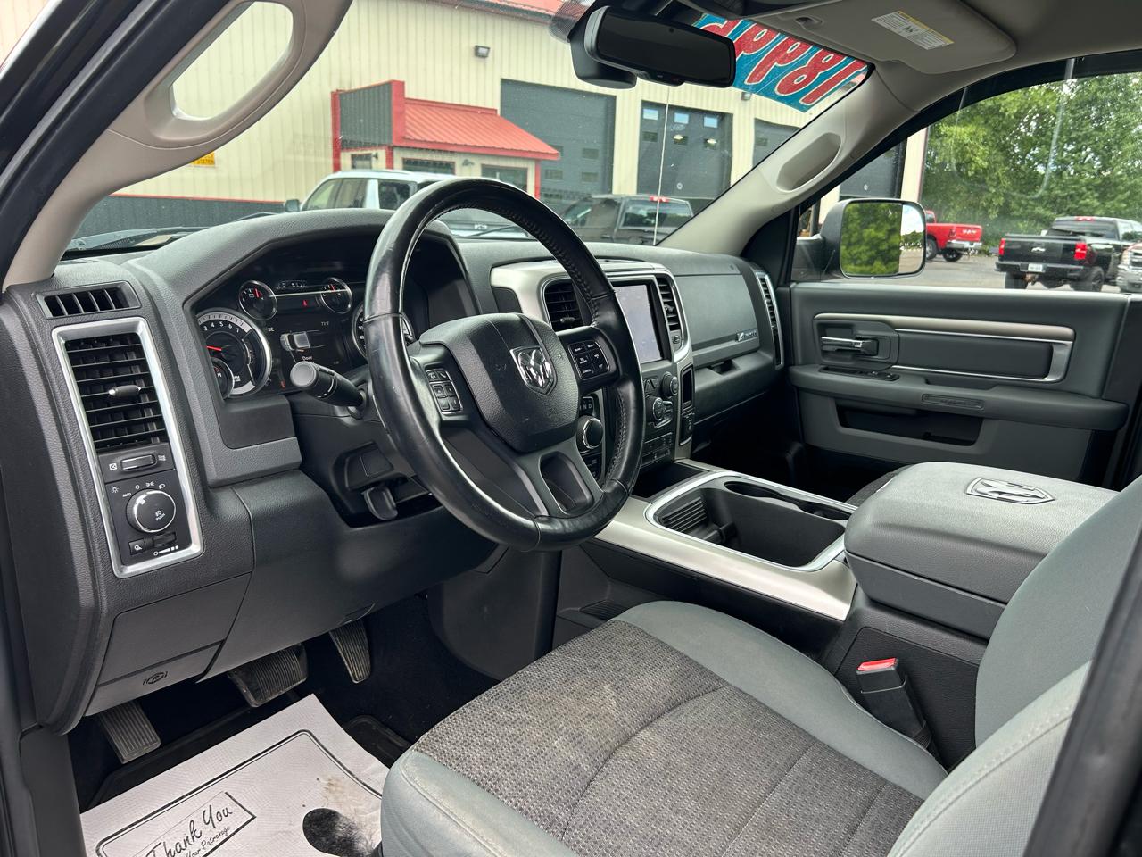 RAM 1500 2WD Crew Cab 140.5" Big Horn 2018