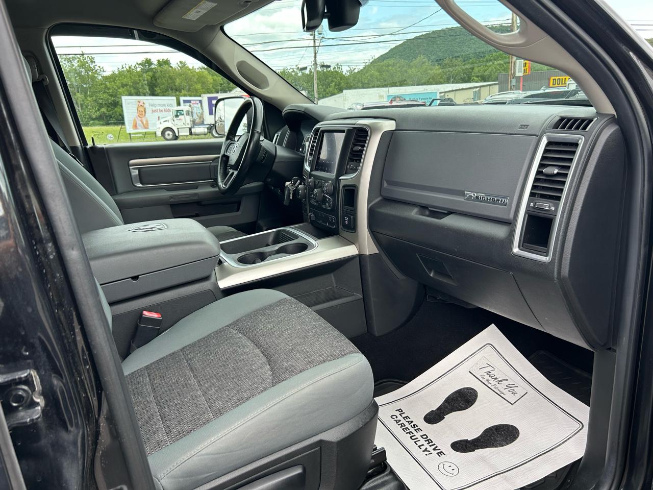 RAM 1500 2WD Crew Cab 140.5" Big Horn 2018