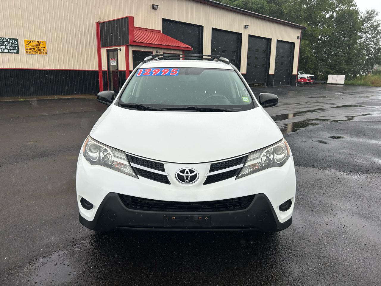 Toyota RAV4 LE AWD 2015