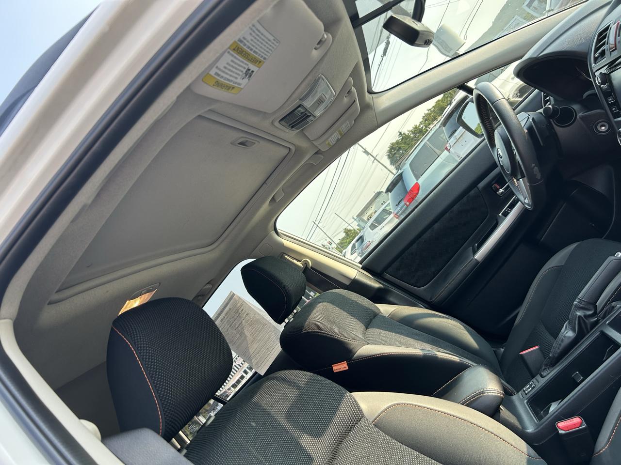 Subaru Crosstrek 2.0i Premium CVT 2017