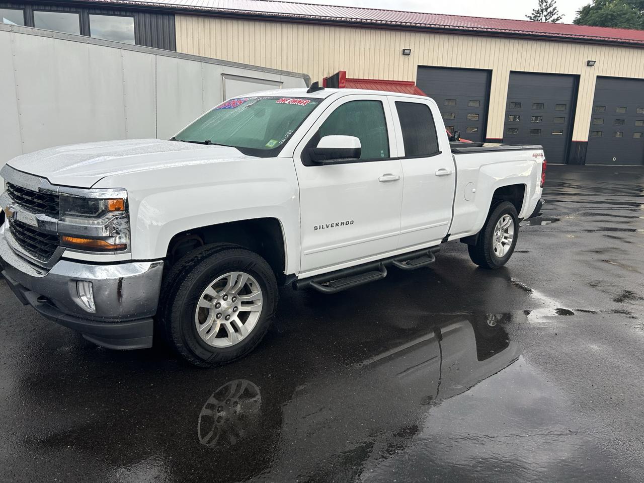Chevrolet Silverado 1500 1LT Double Cab 4WD 2016