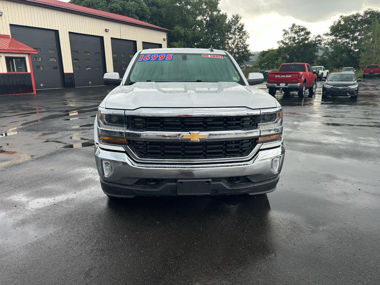 Chevrolet Silverado 1500 1LT Double Cab 4WD 2016