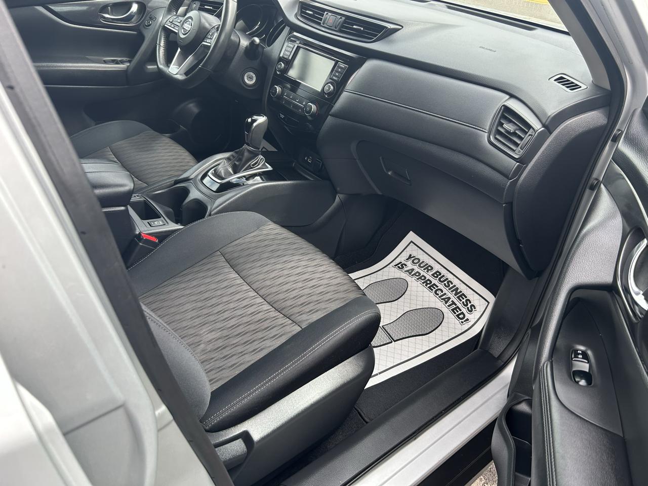 Nissan Rogue SV AWD 2018