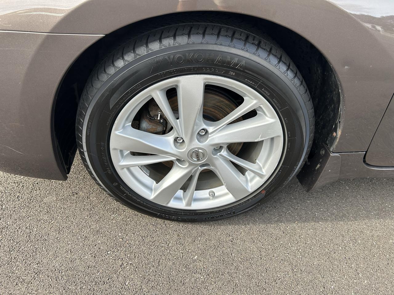 Nissan Altima 2.5 SV 2015
