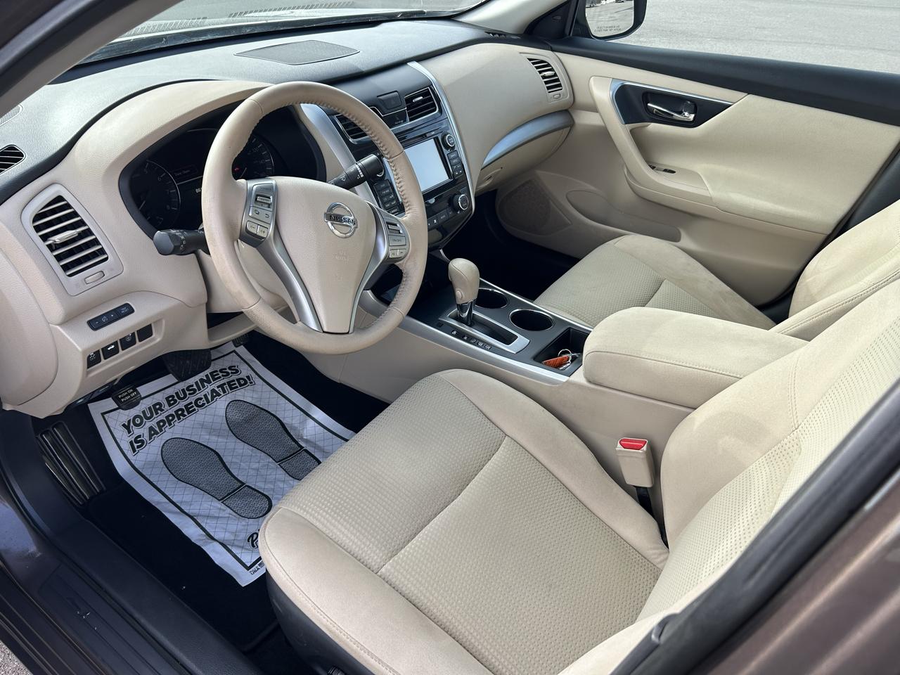Nissan Altima 2.5 SV 2015