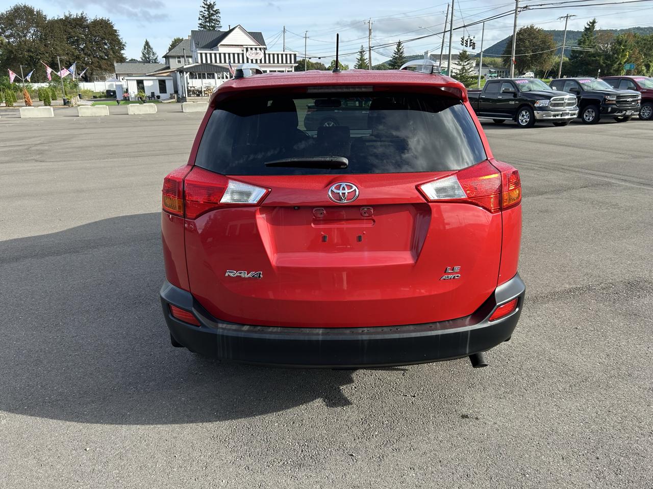 Toyota RAV4 LE AWD 2013