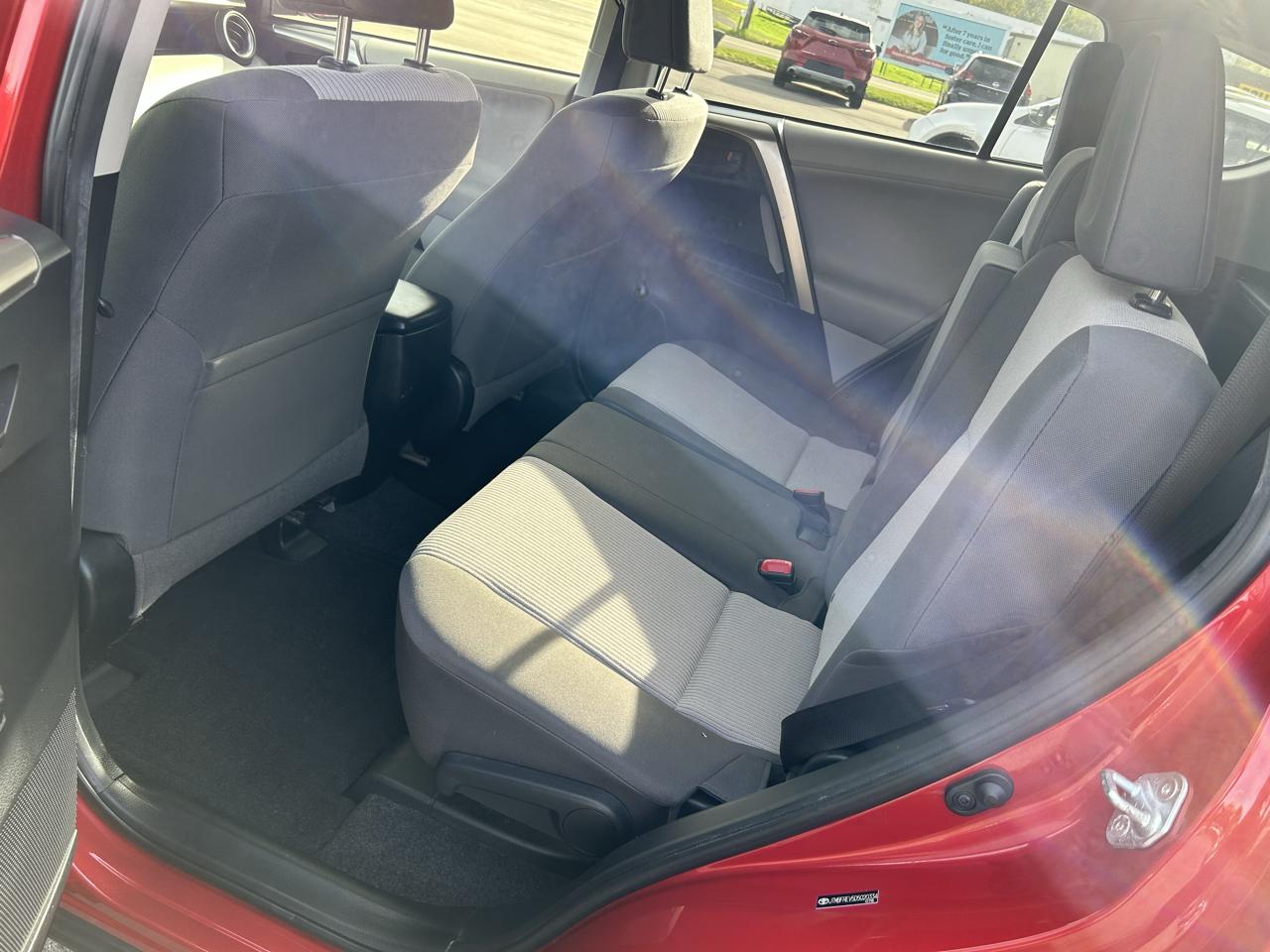 Toyota RAV4 LE AWD 2013
