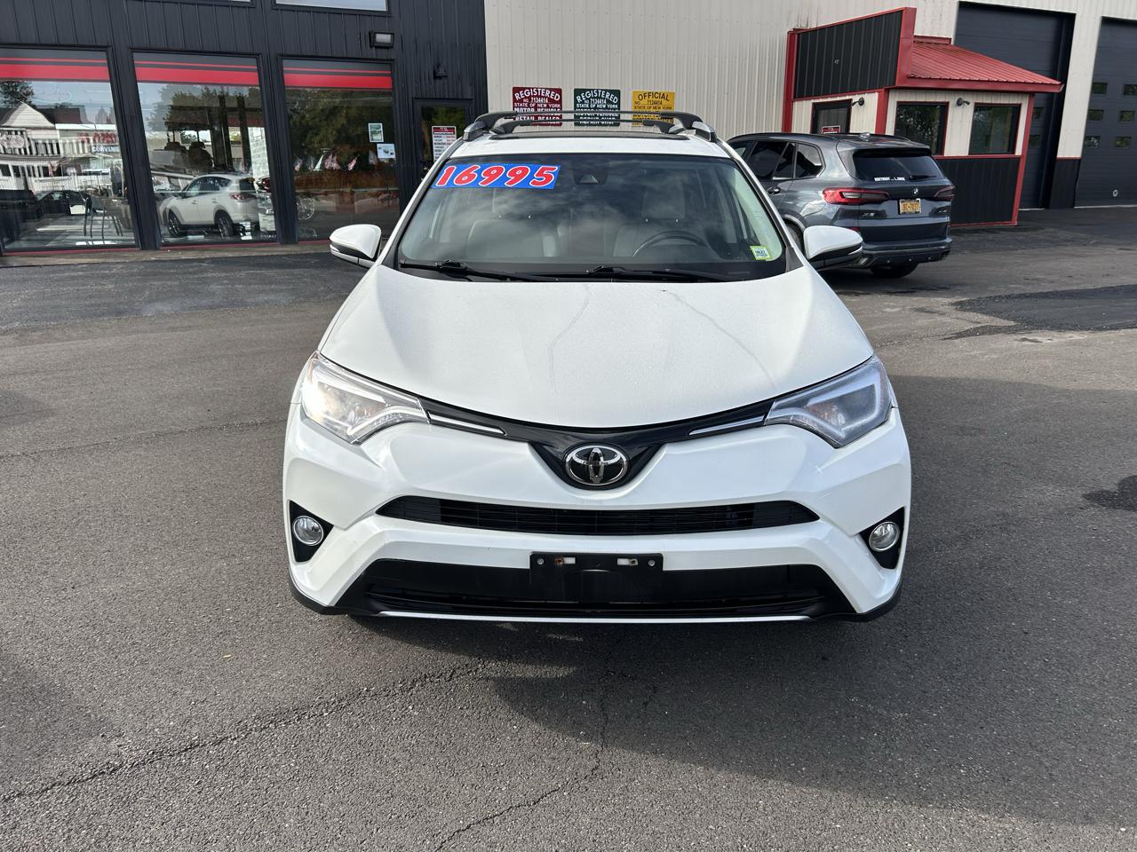 Toyota RAV4 Limited AWD 2018