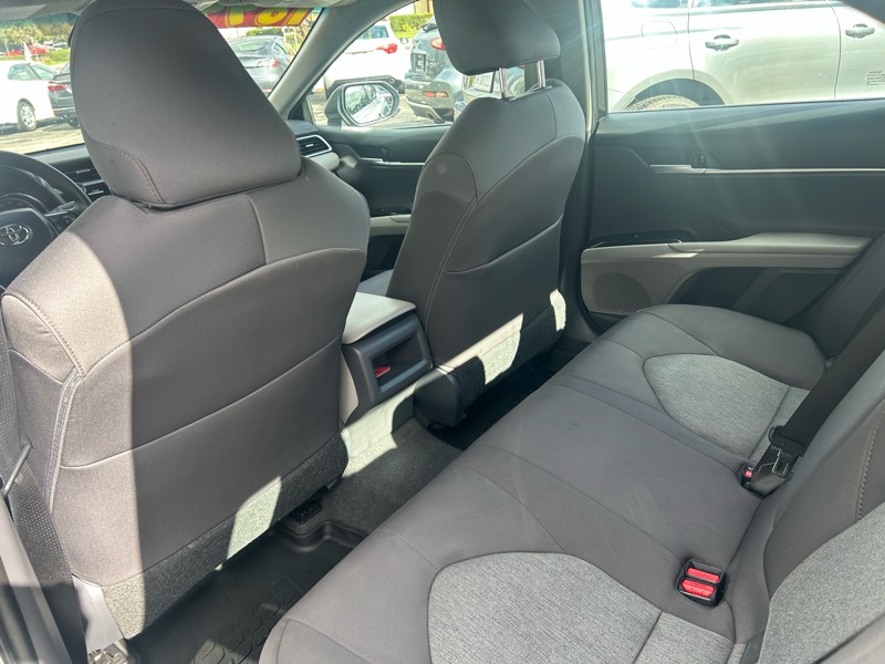 Toyota Camry Hybrid XLE 2018