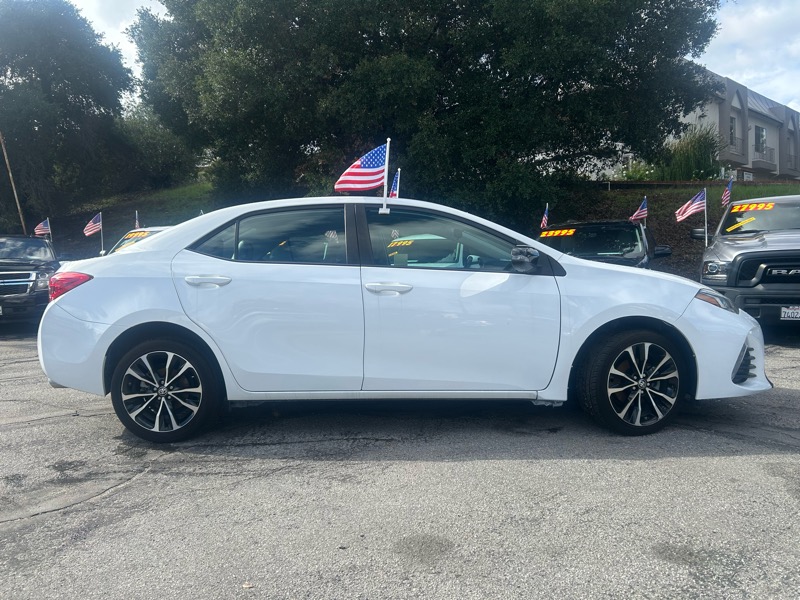 2019 Toyota Corolla XLE XSE photo 3