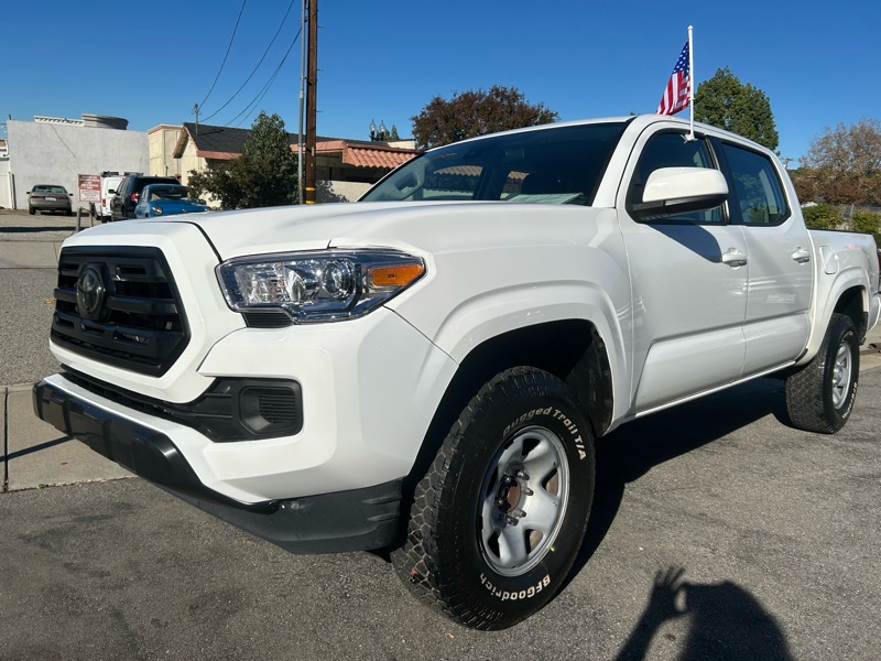 Toyota Tacoma SR5 Double Cab Long Bed I4 6AT 2WD 2018