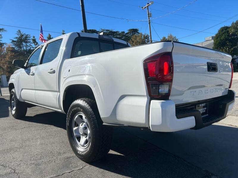 Toyota Tacoma SR5 Double Cab Long Bed I4 6AT 2WD 2018