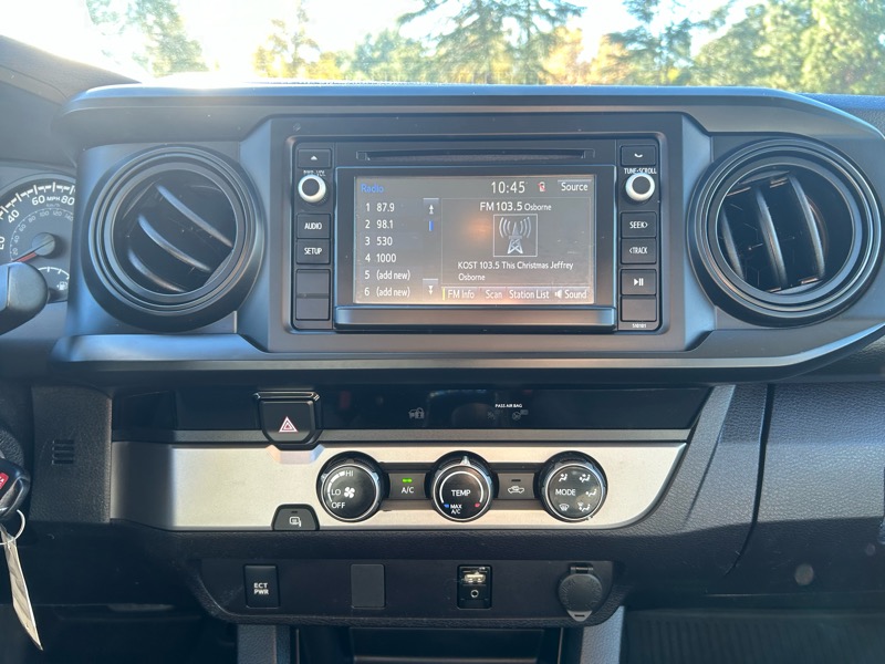 Toyota Tacoma SR5 Double Cab Long Bed I4 6AT 2WD 2018