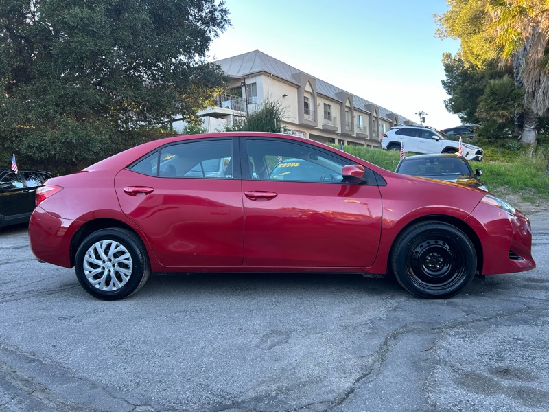 Toyota Corolla LE CVT 2017